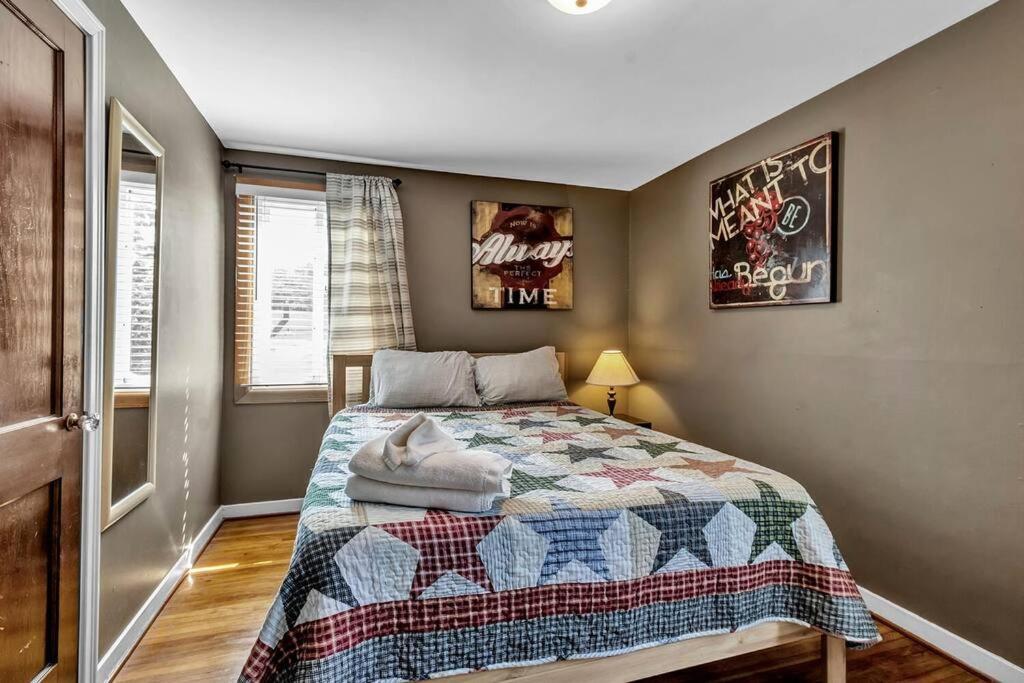 Gorgeous 2 Queen Bedroom Apartment In North Buffalo With 70 Inch Tv 外观 照片